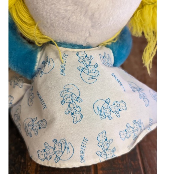 Vintage 1981 Smurfette Smurf Peyo Wallace Berrie & Co. Stuffed Plush Toy 10" - Picture 5 of 10